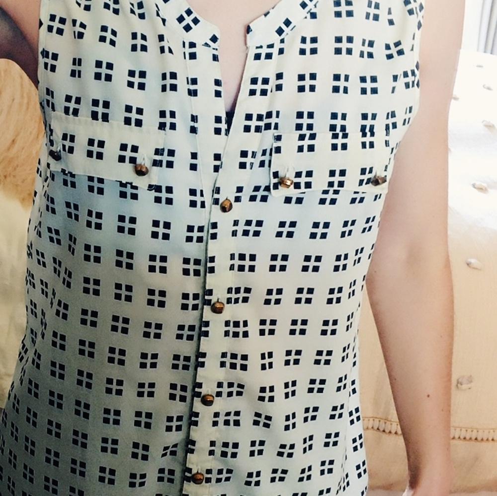 Daniel Rainn polyester checkered blouse XS
